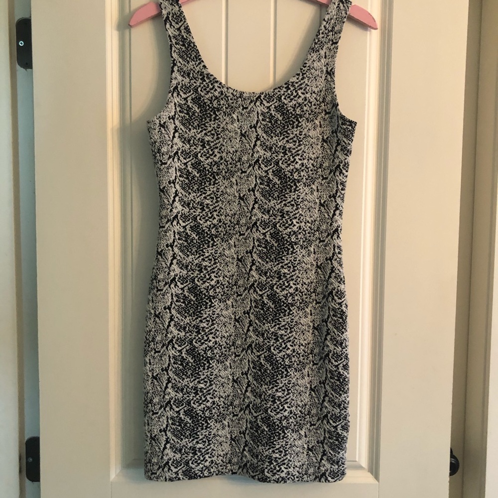 H&M dress
